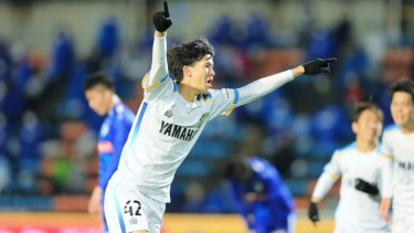 Penyerang Jubilo Iwata, Keisuke Goto