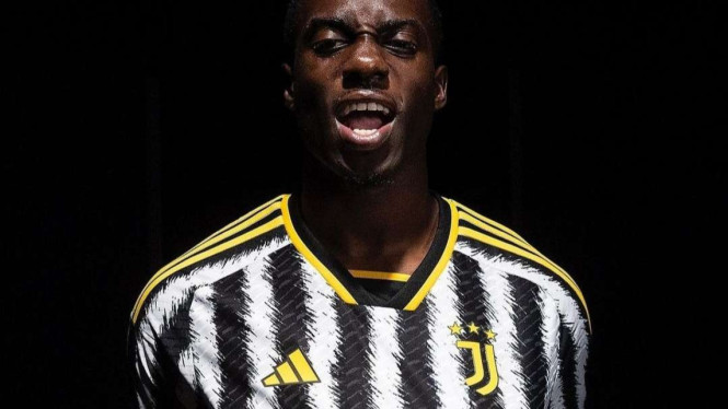 Timothy Weah bergabung dengan Juventus