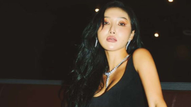 Hwasa MAMAMOO