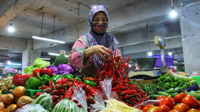 Pedagang di pasar tradisional. (ilustrasi)