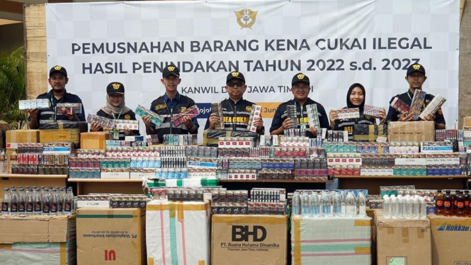 Bea Cukai lakukan pemusnahan barang kena cukai ilegal