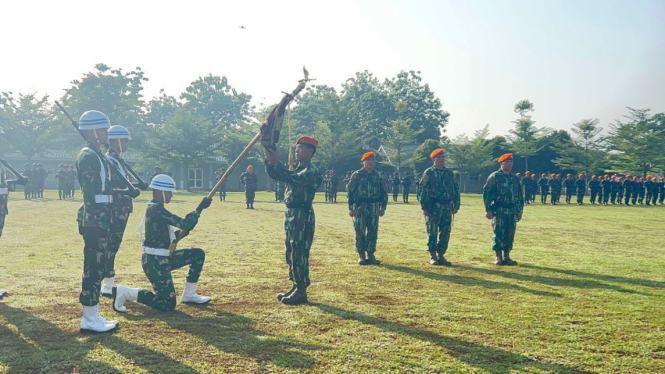 VIVA Militer: Apel pelepasan 4 prajurit Yonko 467 Kopasgat.