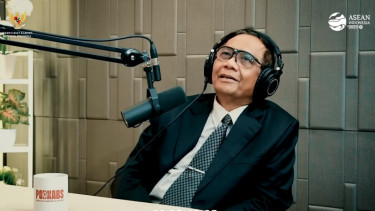 Menko Polhukam Mahfud MD di Podcabs Setkab RI.