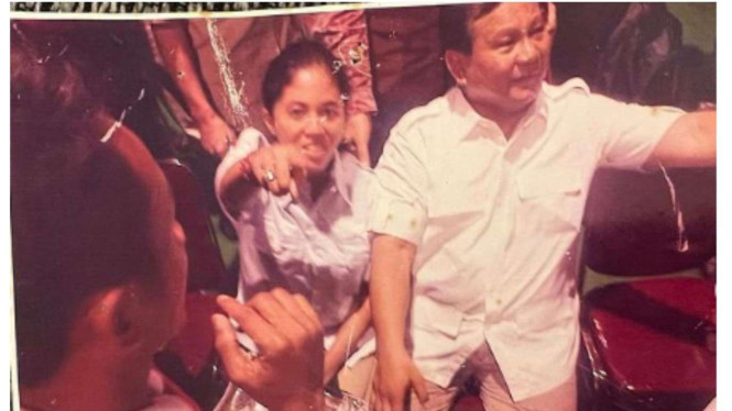Rara Pawang Hujan Unggah Foto Lawas dan Cerita Kisah Prabowo di Instagram