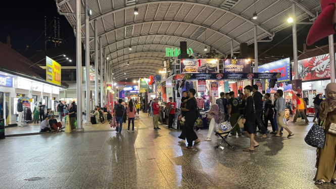 Penampakan arena Jakarta Fair 2023 atau PRJ bersih dari sampah.
