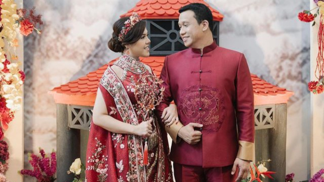 Tina Toon dan Calon Suaminya