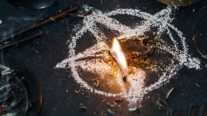 Satanisme. 