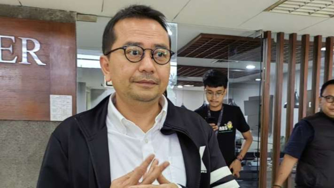 Wakil Sekretaris Jenderal PKB Syaiful Huda berbicara kepada wartawan di kompleks Parlemen, Jakarta, Kamis, 2 Maret 2023.