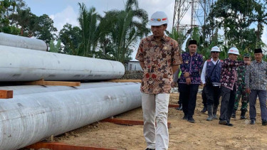 Ketua DPRD Provinsi Jambi, Edi Purwanto tinjau pembangunan Tol Jambi-Betung