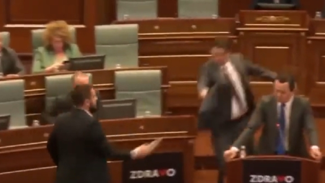 PM Kosovo Disiram Air