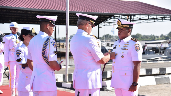 VIVA Militer: Letkol Laut (P) Abdul Rajab dilantik jadi Dansatrol Lantamal XII
