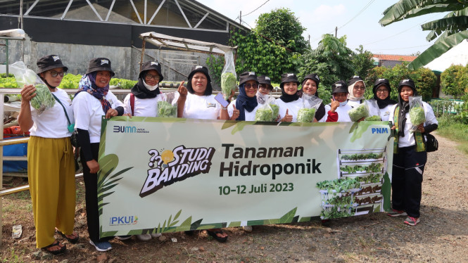 PNM melakukan kegiatan studi banding untuk meningkatkan edukasi dan ilmu baru