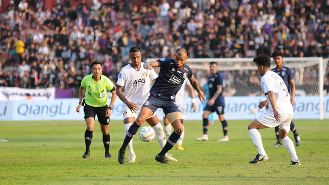 Persik Kediri vs Arema FC