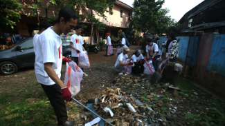 CCEP Indonesia Continues Environmental Commitment with Waste Collection Initiative