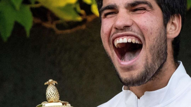 Carlos Alcaraz juara Wimbledon 2023