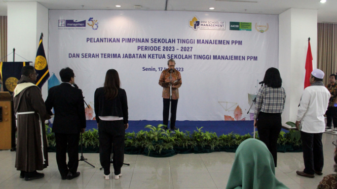 Pelantikan Ketua baru PPM Majanemen