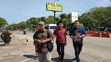 Forum Indramayu Menggugat (FIM) melaporkan Panji Gumilang ke Polres Indramayu