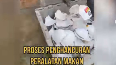 Mangkok di Baso A Fung Ngurah Rai Bali dihancurkan