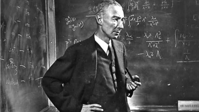 Bapak Bom Atom, J R Oppenheimer