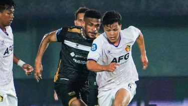 Duel Dewa United vs Persik Kediri