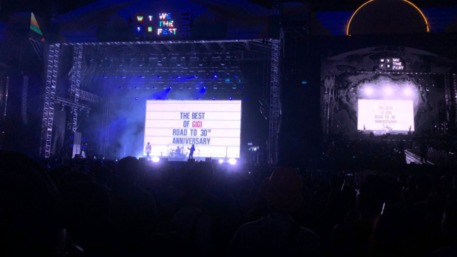 Penampilan band GIGI di We The Fest.