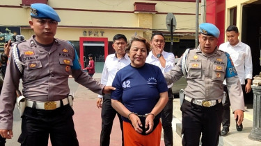Waria buka praktik suntik payudara di Bandung diamankan polisi