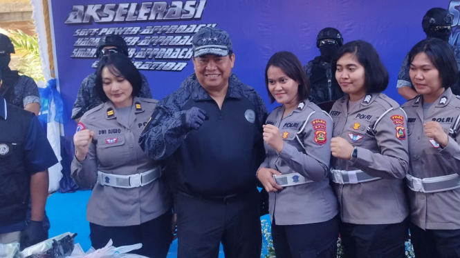 Kepala BNN RI, Prof. Dr. Petrus R. Golose 