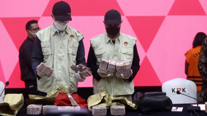 Barang Bukti OTT KPK Basarnas