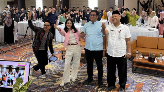 Genbest Talk “Reproduksi Sehat, Generasi Hebat No Debat”