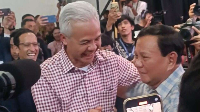 Prabowo Subianto dan Ganjar Pranowo di Festival Belajaraya 2023 Jakarta