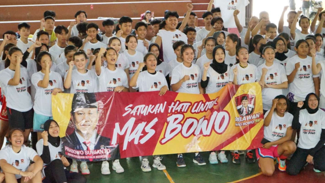 Salah Satu Kegiatan Relawan Mas Bowo