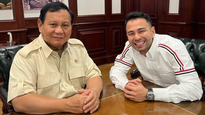 Raffi Ahmad bersama Prabowo.