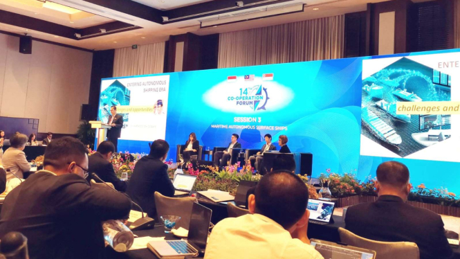 Pertemuan Co-operation Forum (CF) ke-14 di Singapura.