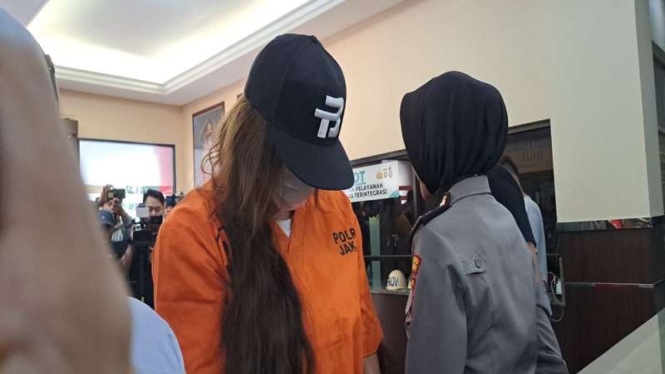 Artis Karenina Anderson ditangkap kasus narkoba