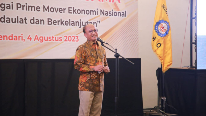Sekjen Kemnaker, Anwar Sanusi 