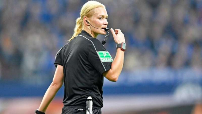 Wasit asal Jerman, Bibiana Steinhaus