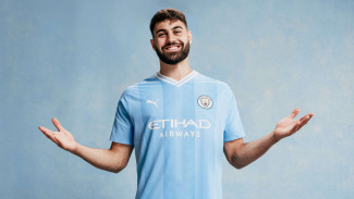 Manchester City Vs Burnley, Nathan Ake dan Josko Gvardiol Siap Tempur