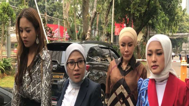 Rio Motret Tegaskan Tak Terlibat Dugaan Foto Tanpa Busana Finalis Miss ...