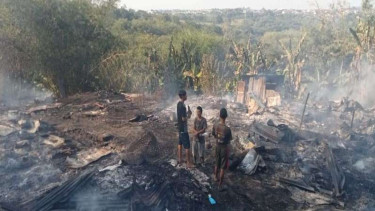 Lapak para pemulung di sekitar TPA Jatibarang, Kota Semarang, usai kebakaran.