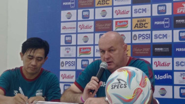 Pelatih Persib Bandung Bojan Hodak