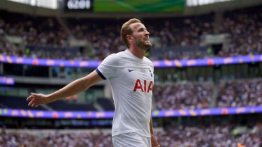 Striker Tottenham Hotspur Harry Kane