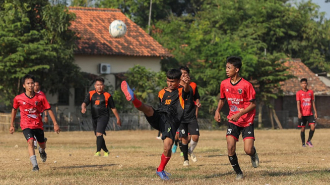 Kompetisi sepakbola sambut HUT RI ke-78