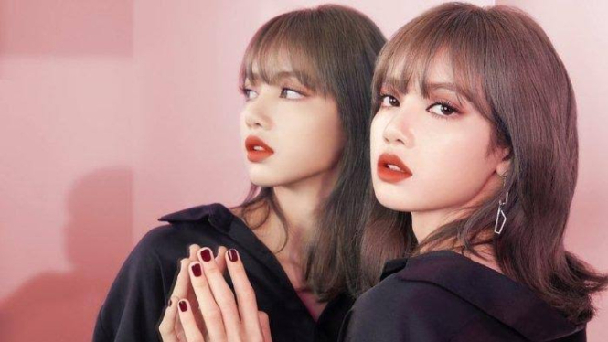 Lisa BLACKPINK