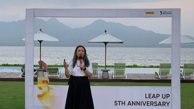 Public Relations Lead Realme Indonesia, Krisva Angnieszca.
