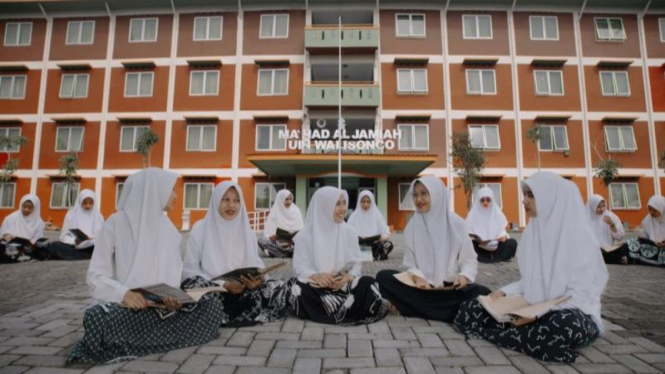 Ilustrasi para santri Universitas Islam Negeri (UIN)