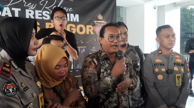 Rusdy Ridho pengacara dari Siti Mauliah, ibu yang diduga bayinya tertukar, lapor ke Polres Bogor
