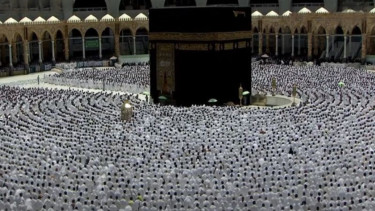 Salat Jumat di Masjidil Haram pada 24 Muharam 1445 H/11 Agustus 2023