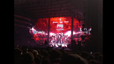 Konser Dewa 19 Featuring All Star
