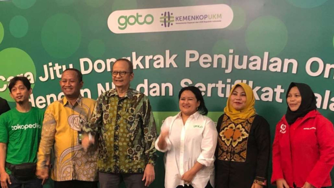 Pelatihan pembuatan Nomor Izin Berusaha (NIB) dan Sertifikasi Halal 