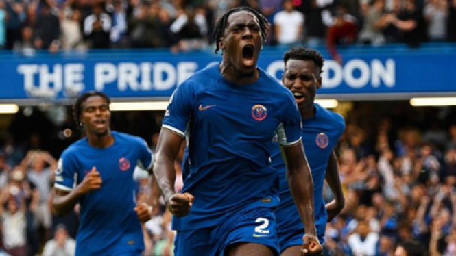 Selebrasi pemain Chelsea usai bobol gawang Liverpool